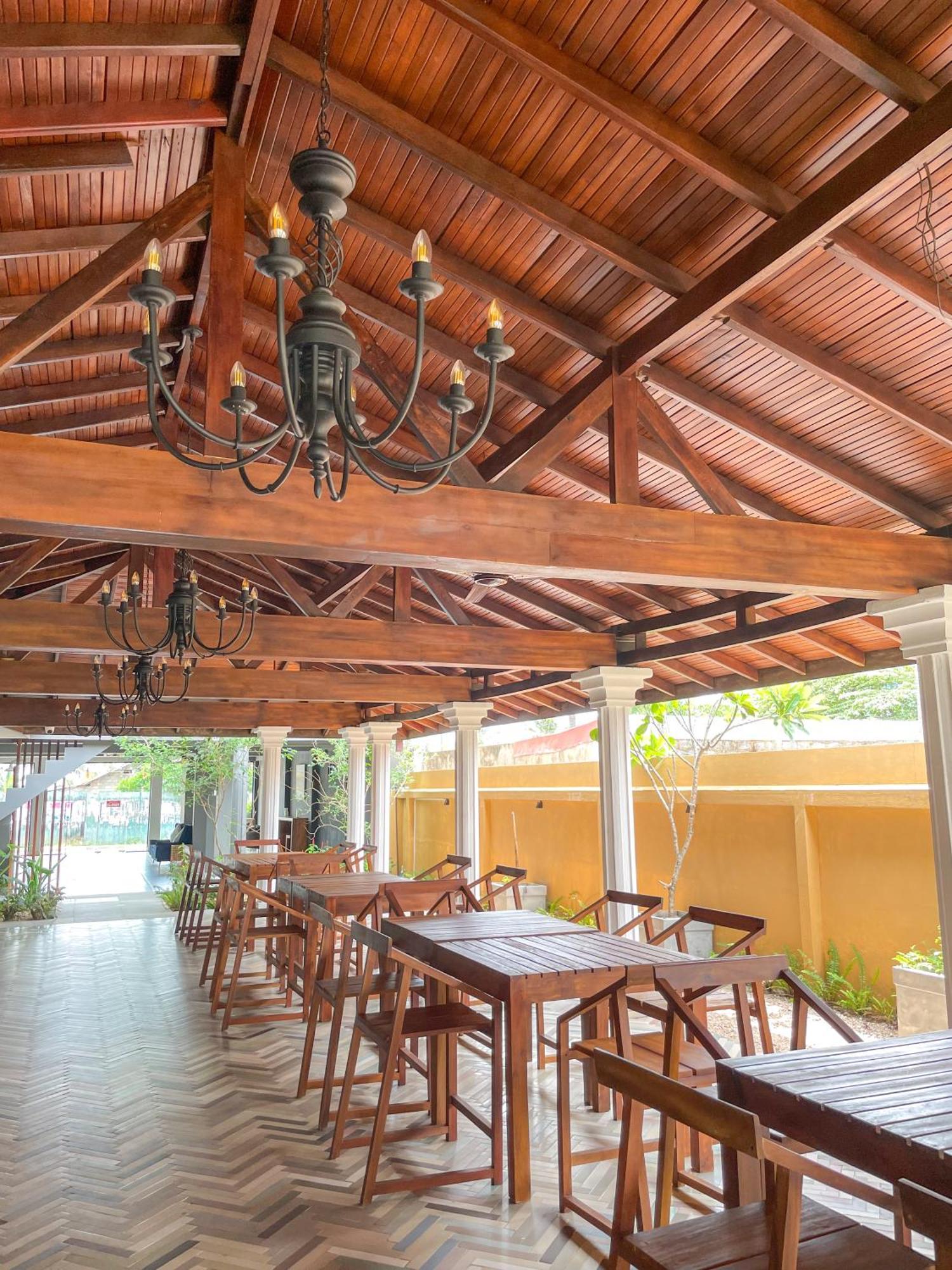 נגומבו The Barns Villas And Restaurant מראה חיצוני תמונה